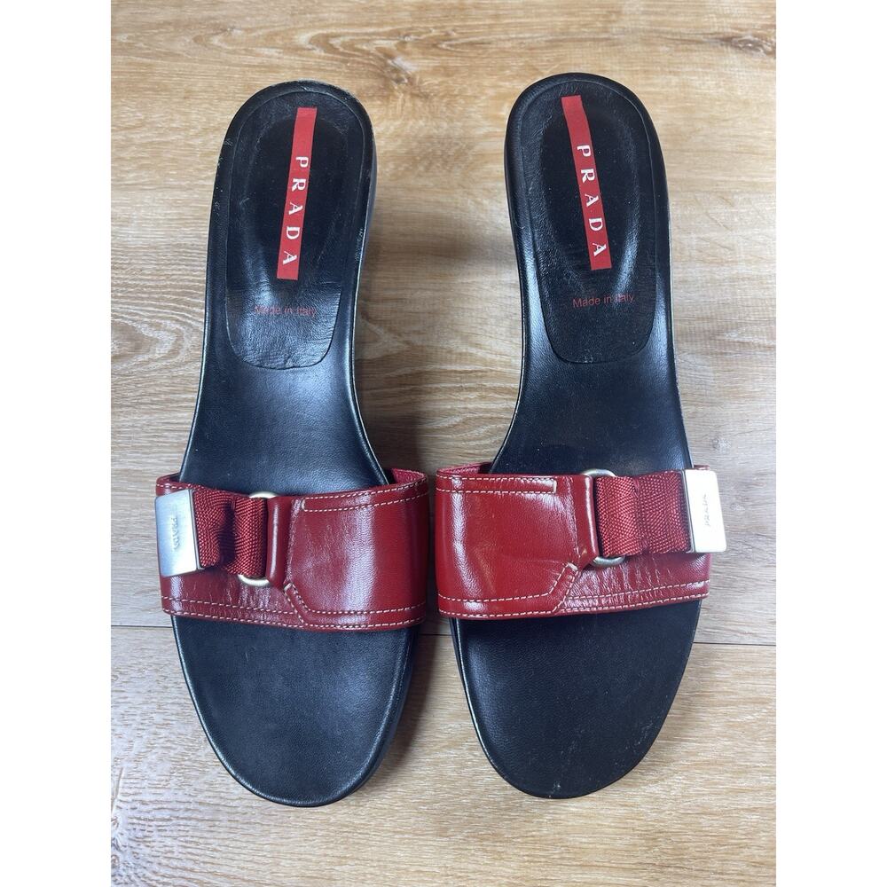 Authenticated Prada Red Black Kitten Heels 41 US 10 10.5
